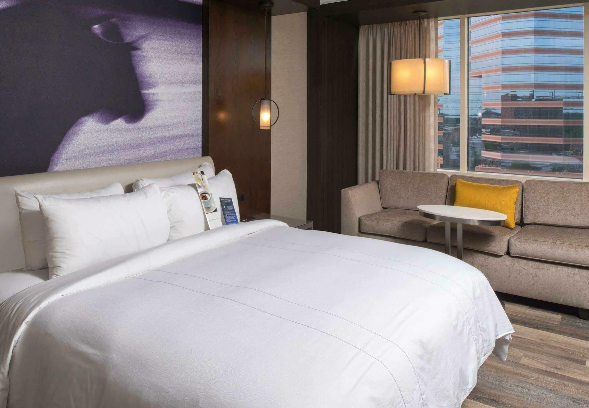 Durham Marriott City Center Екстер'єр фото